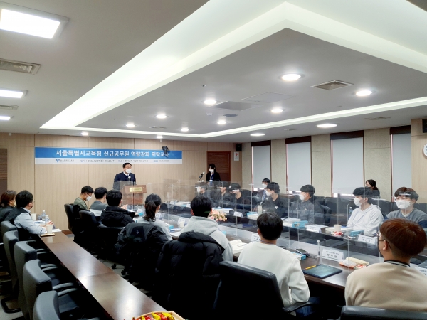 ▲박구병 한국교육시설안전원 이사장이 교육에 앞서 인사말을 하고 있다./제공=한국교육시설안전원