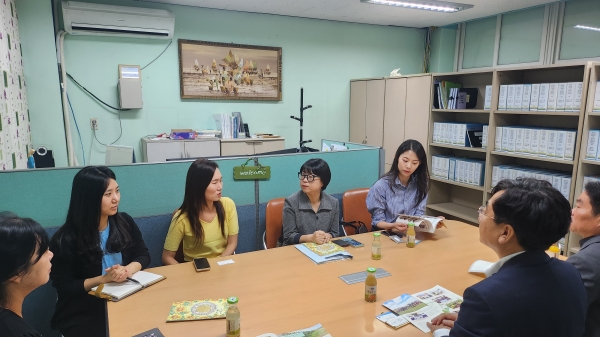 간담회 모습/제공=건설근로자공제회 부산지사