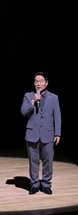 인사말하는 최병준 부산지사장/제공=건설근로자공제회 부산지사
