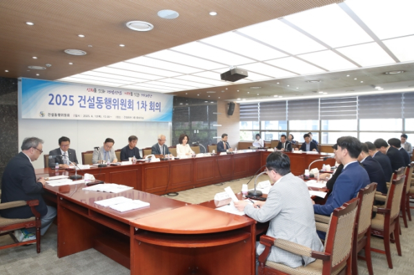 [사이다논평]前 정부 국토부 ‘늘공’들의 흔적들